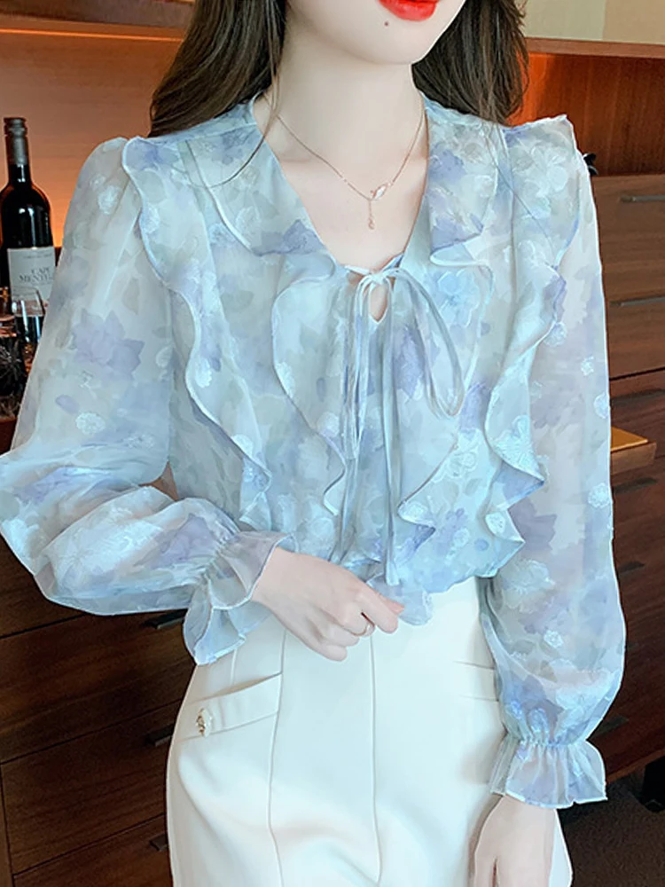 Женская шифоновая блузка с длинным рукавом оборками и V-образным вырезом