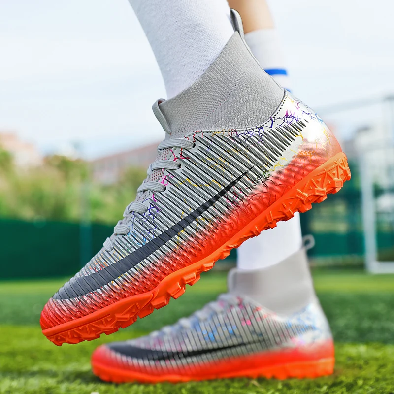 Football Boots Men Sports Soccer Shoes Indoor Original FG/TF Soccer Cleats Shoes Women Futsal Football Sneakers chuteira campo