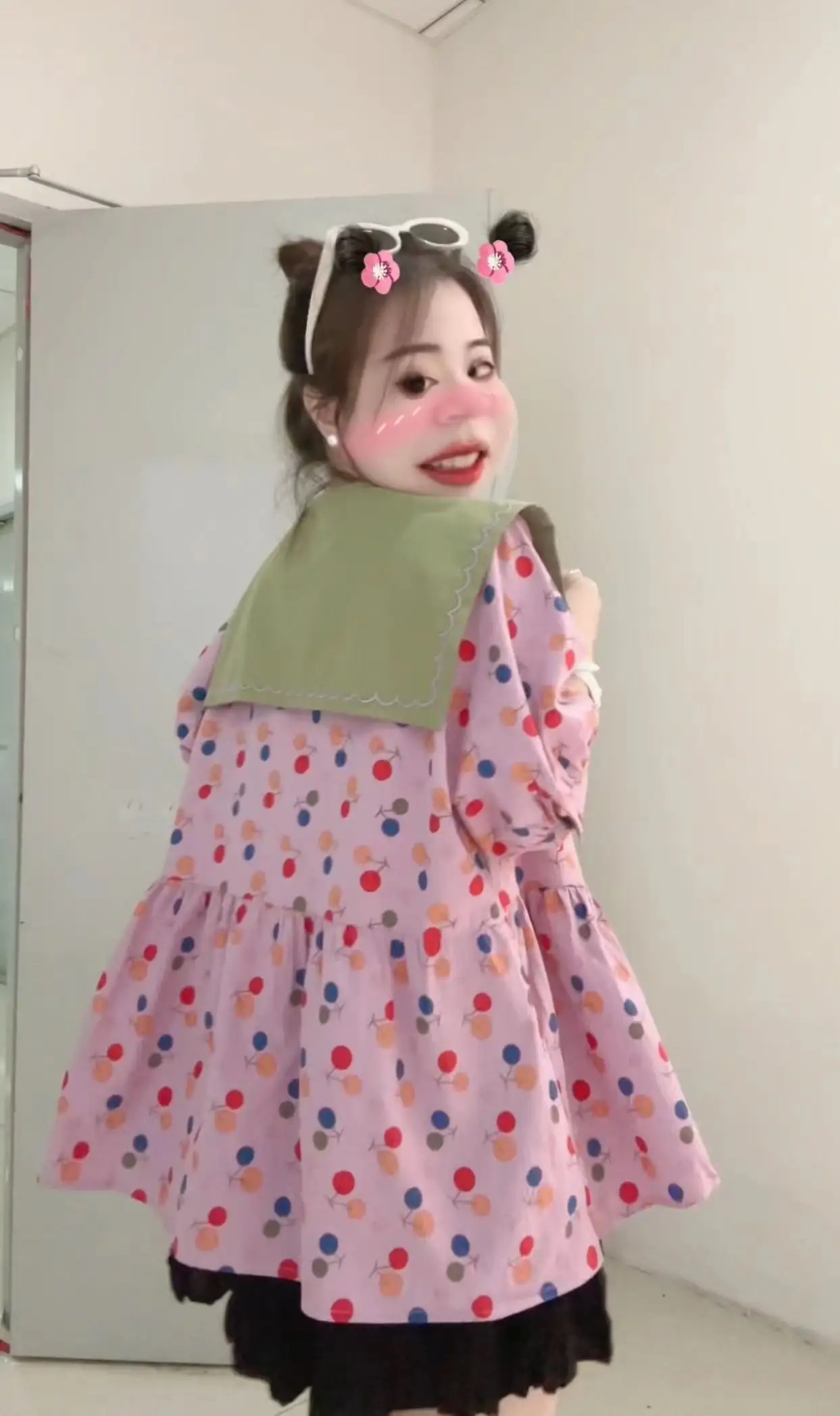 Женская футболка с коротким рукавом Dongdaemun лето 2024