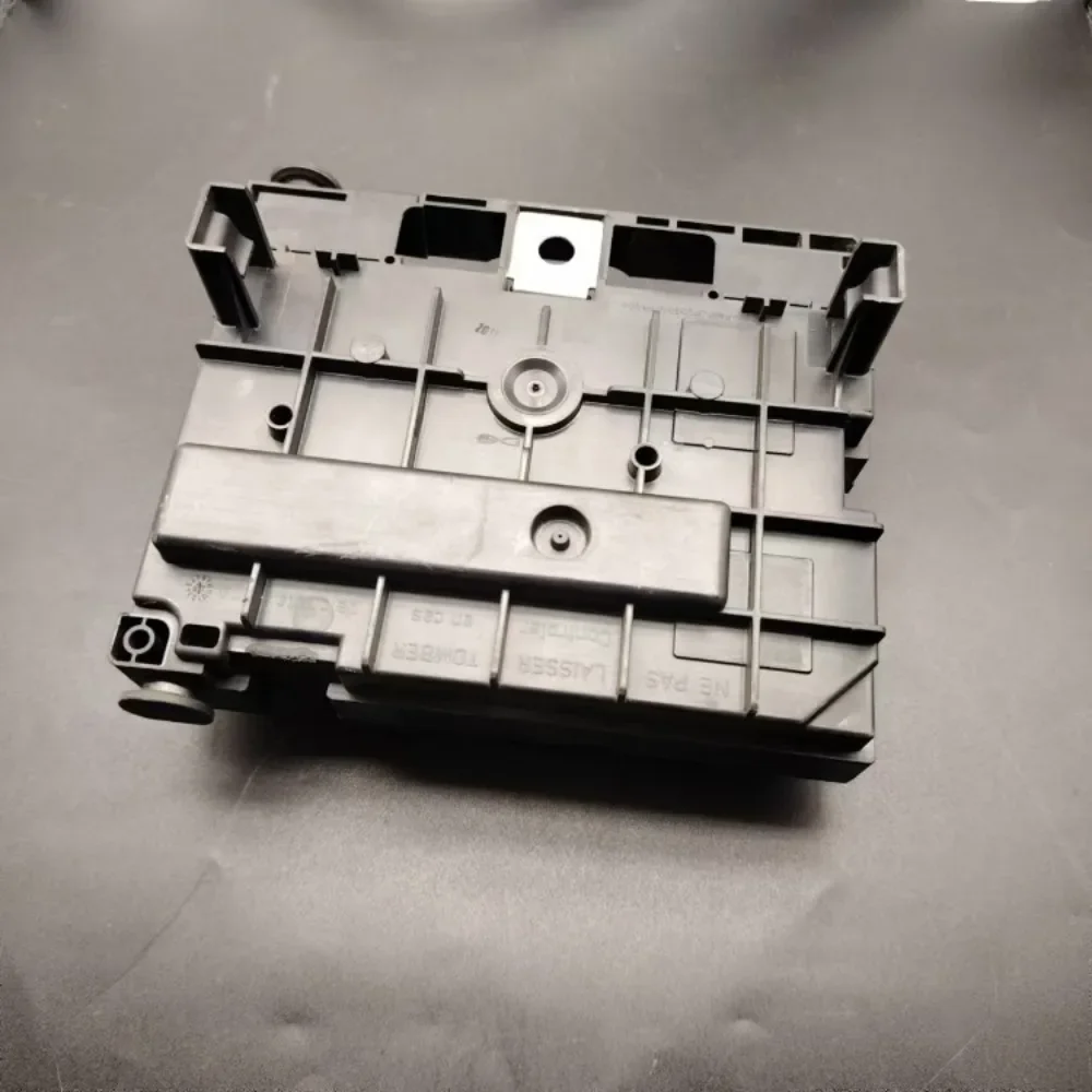9664055780 9664826080 Блок управления блоком предохранителей 6500FH в сборе BSM-L11 для Peugeot 307