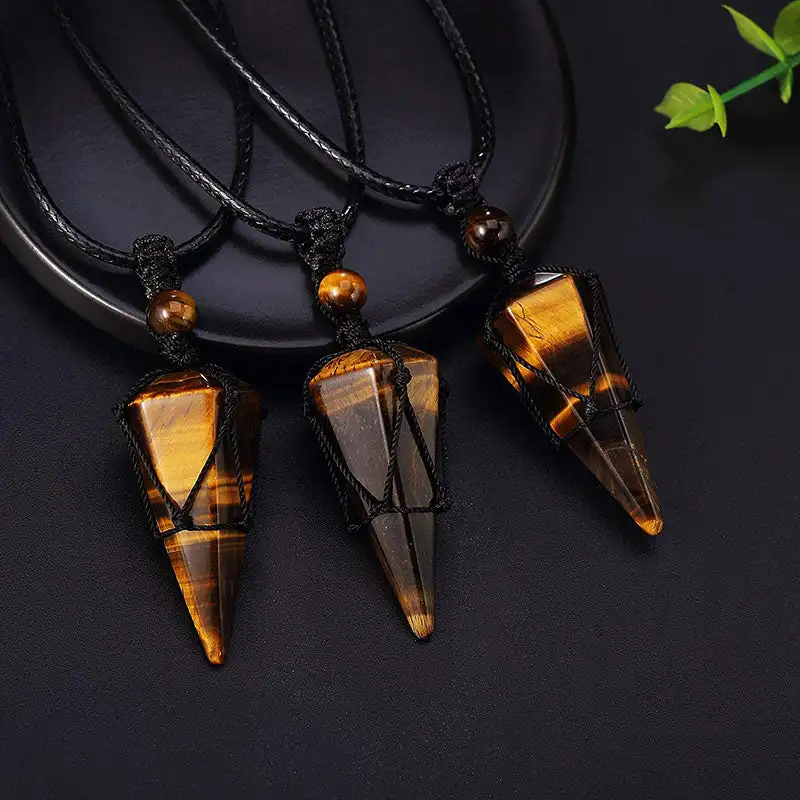 Natural Stone Pointed Pendant Necklace