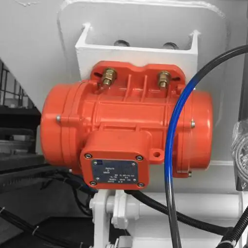 Продам электродвигатель вибратора бетона поверхности