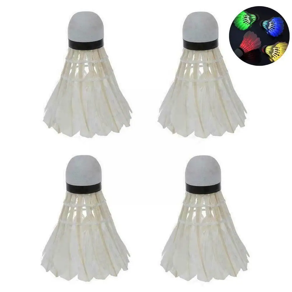 

4 Light Emitting Shuttlecocks High Quality Ball Sports Birdies Shuttlecocks Badminton Soft Feather Tool Goose Texture N8l7