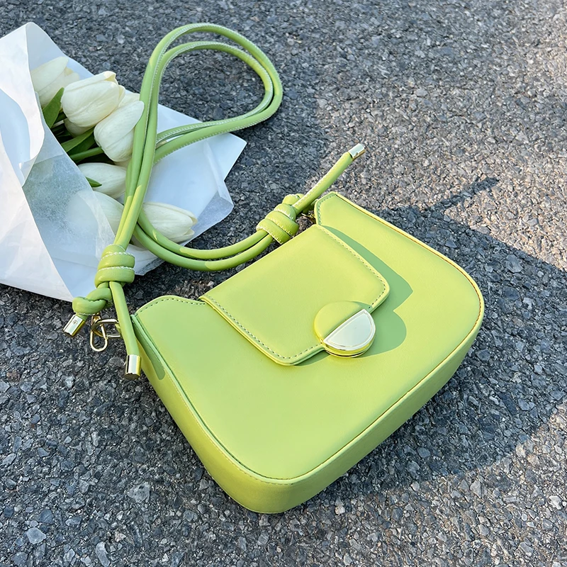 

Женская сумка премиум-класса, Новинка лета 2022, популярная нишевая дизайнерская сумка-мессенджер, Популярная Корейская сумка через плечо, кв...