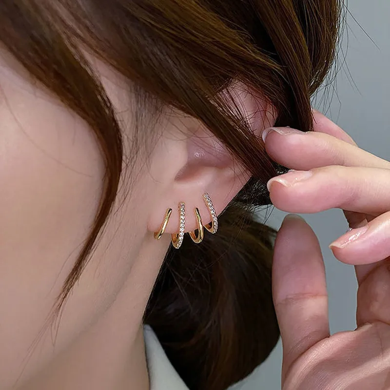 

Shiny Crystal Earring Claw Ear Hook Clip Earring for Women Gold Earring Fashion Jewelry Girl's Gift Earrings for Women