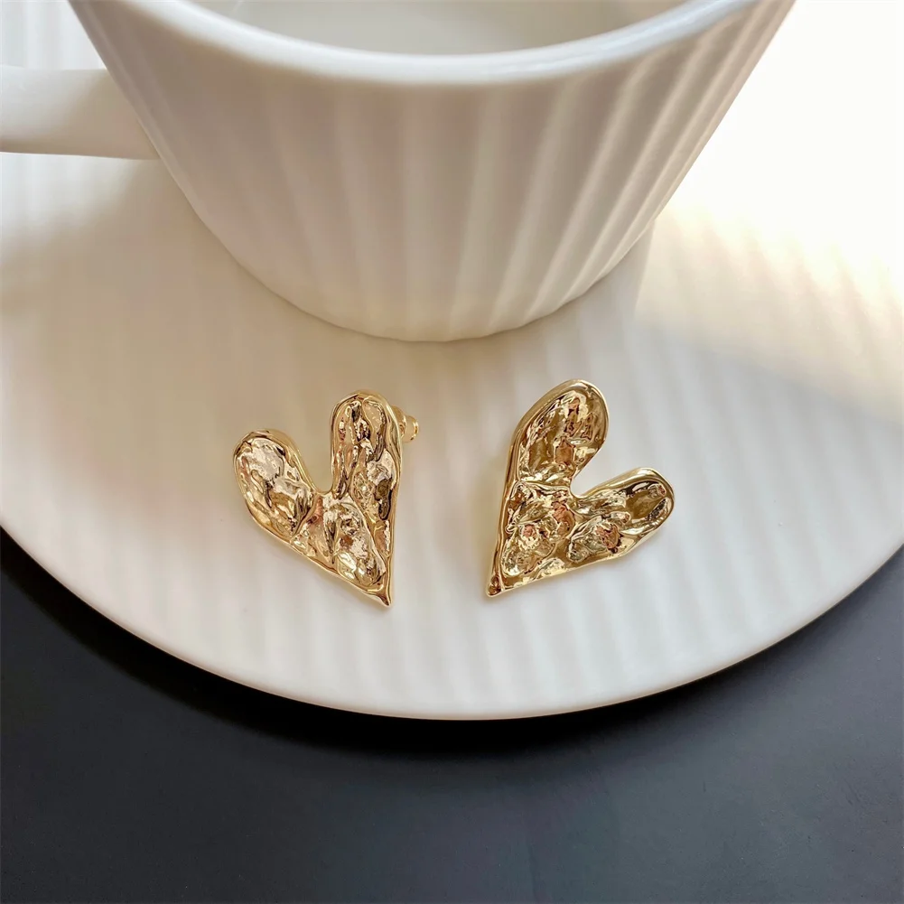 

Design Sense Concave Convex Uneven Gold Colour Heart Earrings Korean Fashion Jewelry Party Unusual Accessories For Women's Gift