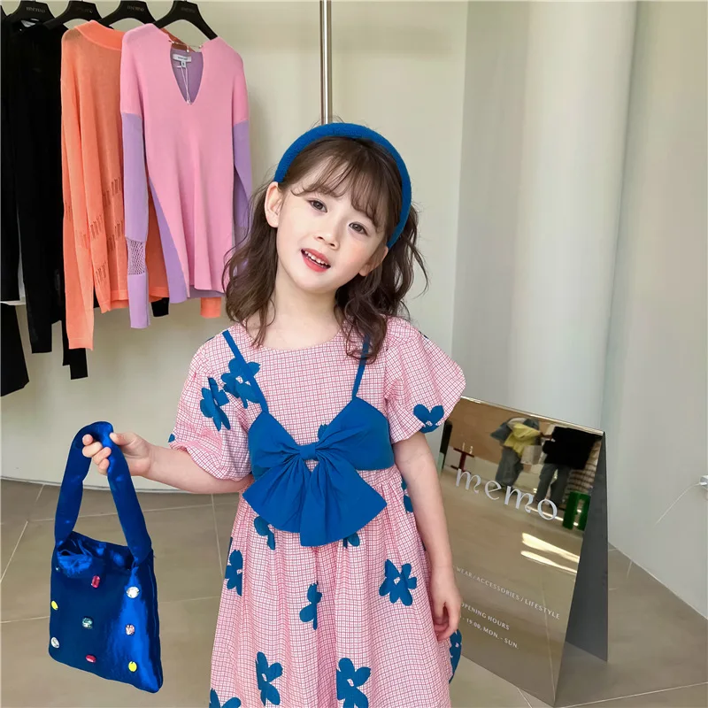 

Платье для девочек контрастных цветов с пузырьковым рукавом, модная повседневная детская одежда с бантом, клетчатое платье с круглым вырез...