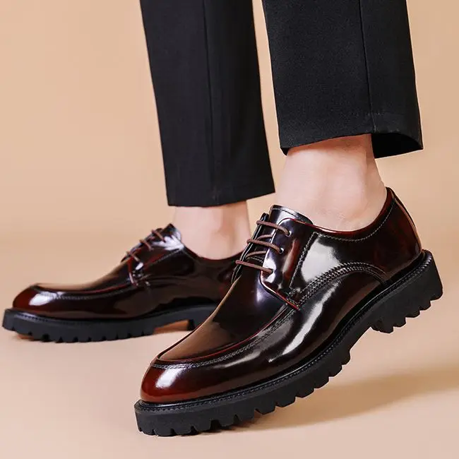 

Summer men's business dress leather shoes men's leather round head British casual men's shoes patent leather suit wedding shoes