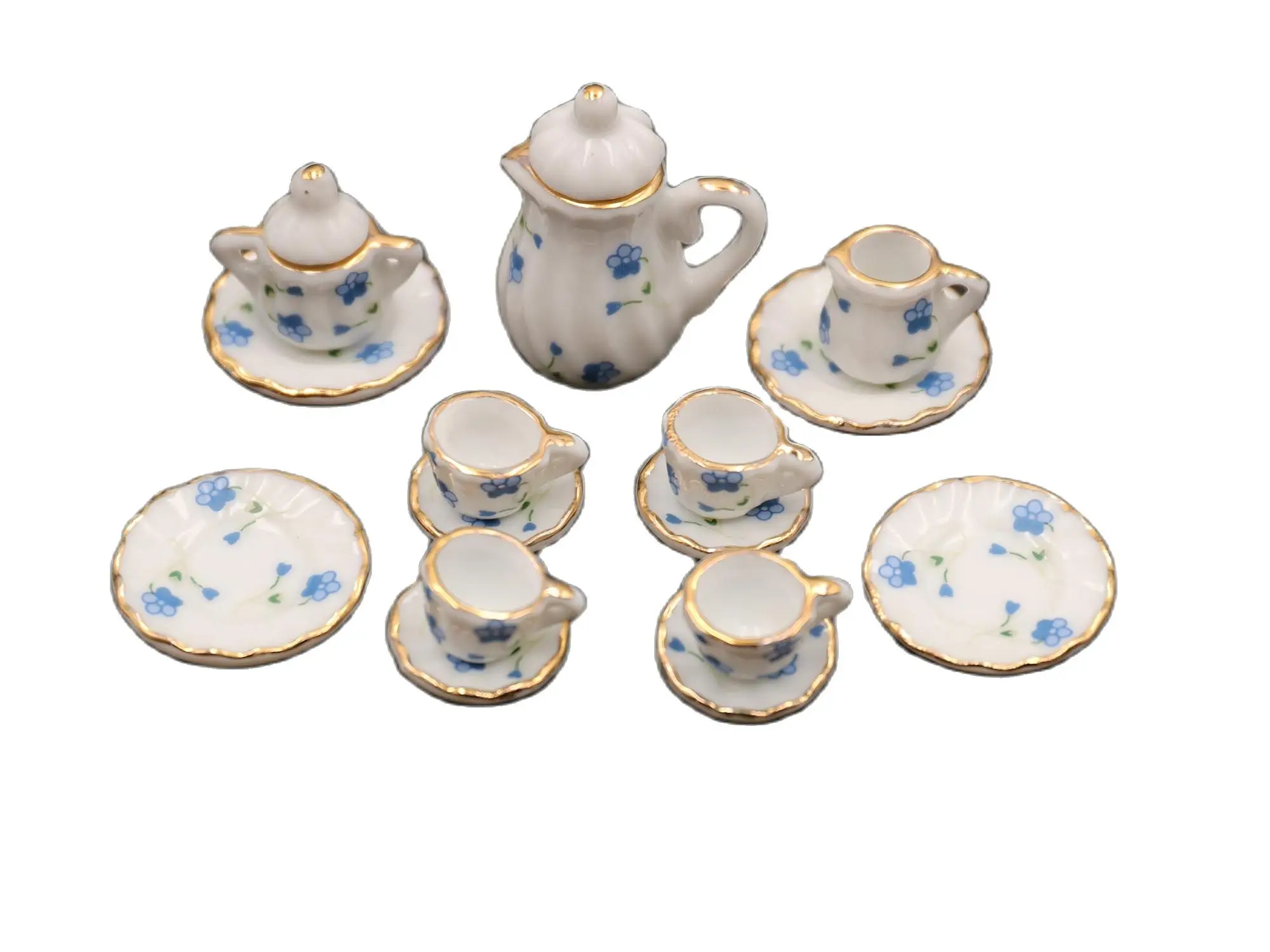 Лепка посуда для кукол