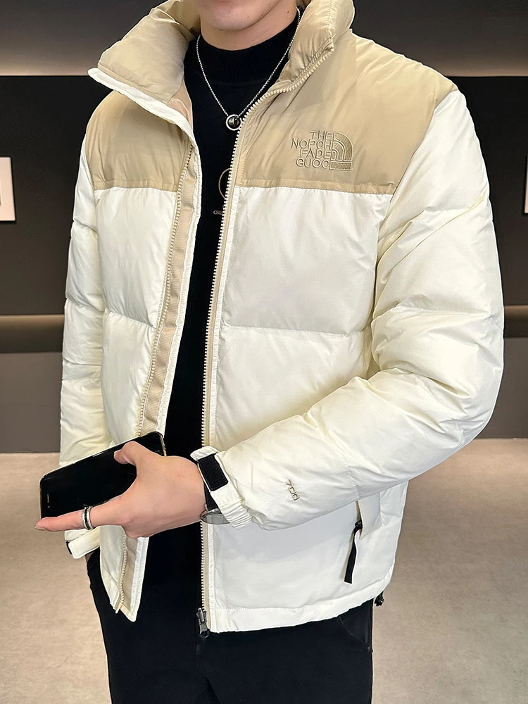 Мужской пуховик контрастного цвета с воротником-стойкой зима 2024 новая мода