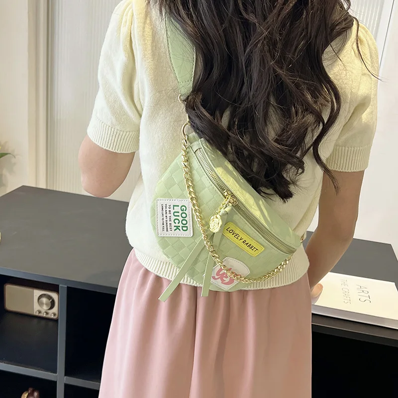 Fashion Chest Bag Wide Shoulder Strap Single Shoulder Messenger Bag Textured Chain Handbag Personality Applique Portable Satchel