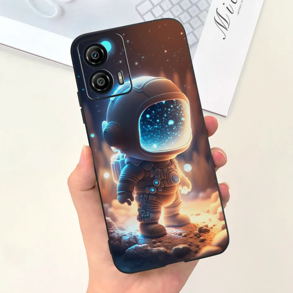 Противоударный силиконовый мягкий матовый чехол для Motorola Moto G73