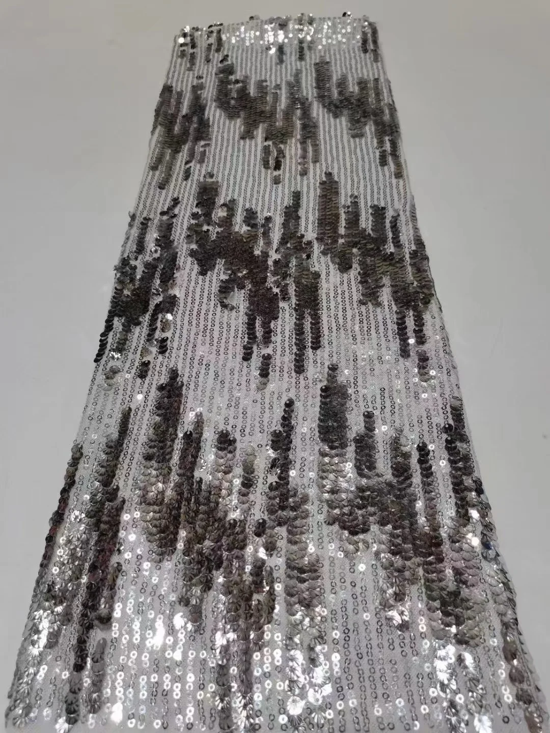 

Серебряные нигерийские кружевные ткани 2022, африканские тюлевые кружева с вышивкой и блестками, 5 ярдов для вечернего платья Asoebi