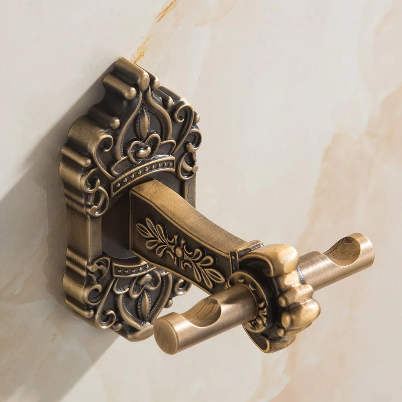 

Античный набор фурнитуры для ванной комнаты из цельного алюминия, настенный вешалка для полотенец, корзина для мыла, держатель для туалетной бумаги и крючок для халата