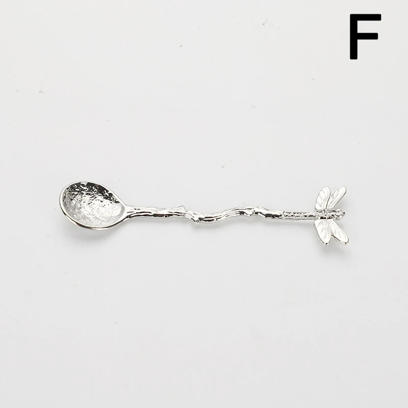 Винтажная десертная ложка из цинкового сплава