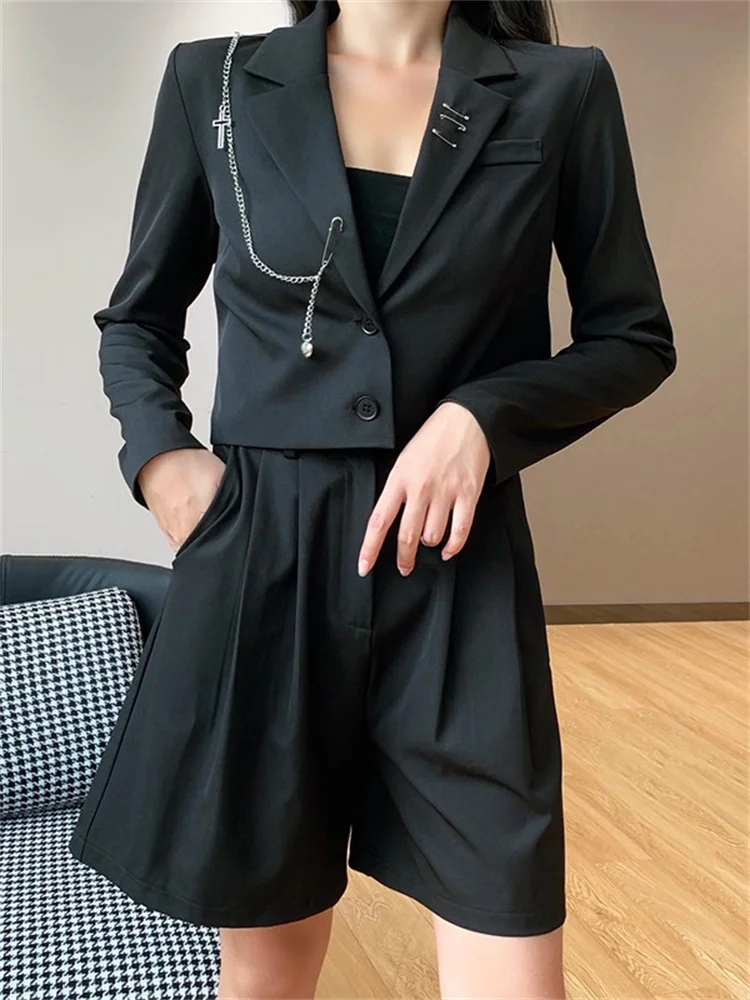 

Женская уличная одежда в стиле Харадзюку, черная Готическая укороченная футболка с длинным рукавом и металлической цепочкой в стиле гранж, 2023