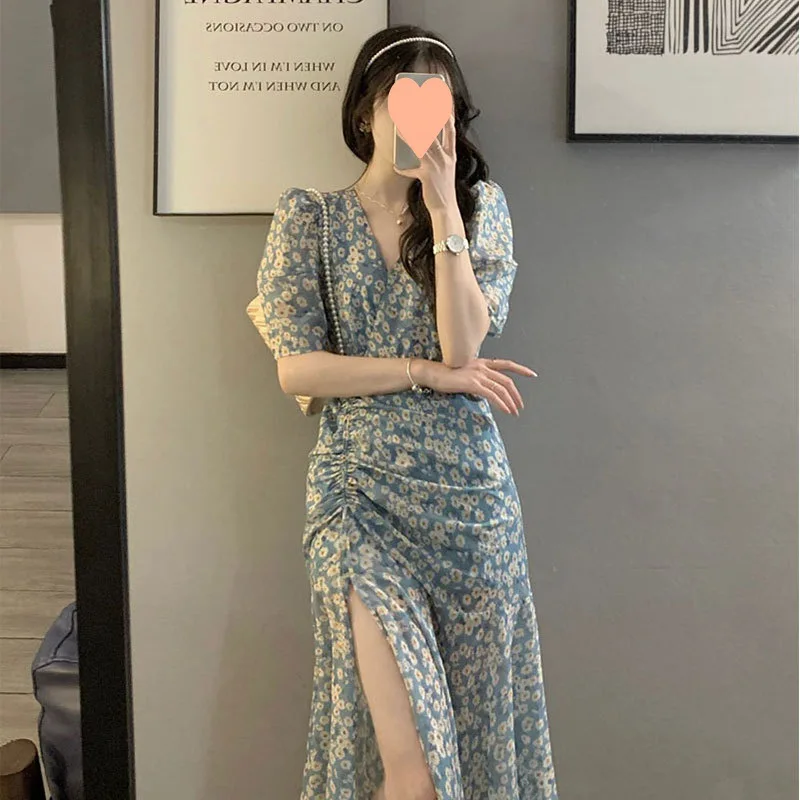 

Женское шифоновое платье-трапеция, длинное платье во французском ретро-стиле с цветочным принтом, разрезом, высокой талией и квадратным вырезом, 2023