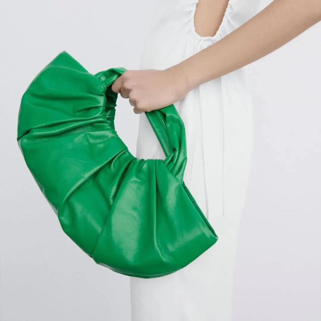 

2023 New Hot Fashion Solid Color Classy Quality Pleated One Shoulder Dumpling Handbag For Women Famous Brand Designer Satchels