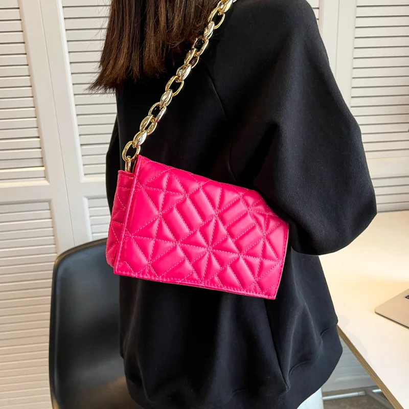 

Модная клетчатая сумка на плечо 2023, толстая цепь, сумки для подмышек для женщин, брендовые дизайнерские сумки и кошельки, женские сумки через плечо