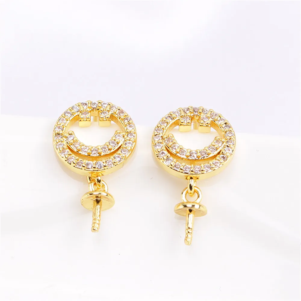 Рисунок 4 - Женские серьги-гвоздики в виде улыбки