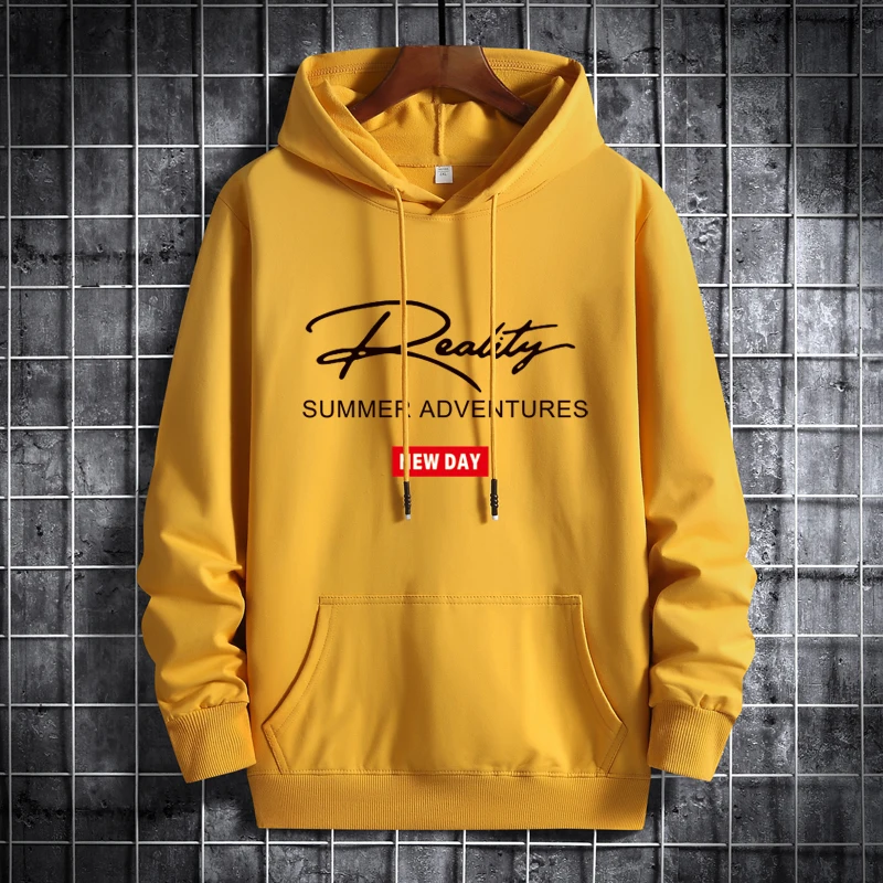 

Hoodies & Sweatshirts