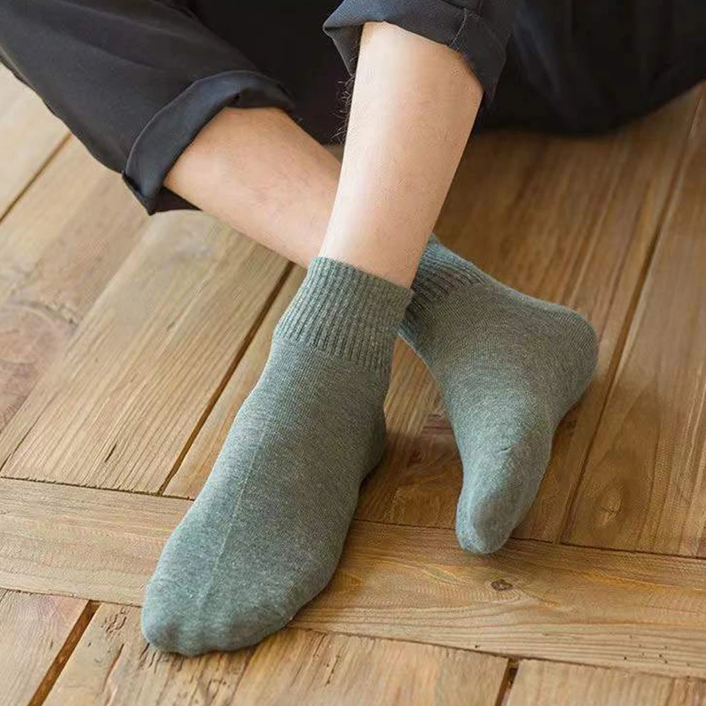 Man Cotton Short Socks 5Pairs Men Ins Comfortable Casual Ankle Socks Solid Color Fashion Harajuku Breathable Sports Socks Gift