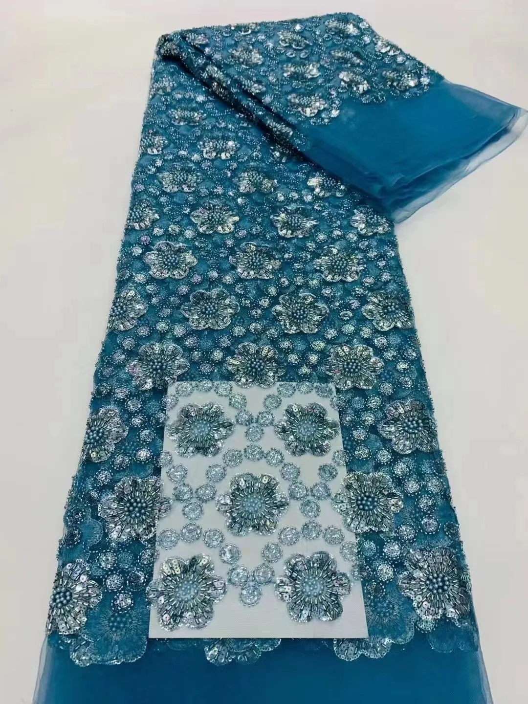 

Роскошная небесно-голубая африканская кружевная ткань, высокое качество, кружево, тяжелые бусины, тюбики, блестки, кружевная ткань для свад...