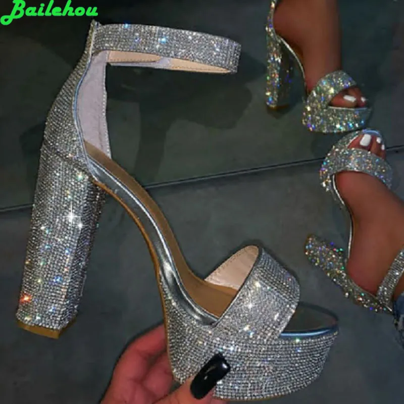 

Женские босоножки на высоком каблуке, туфли-лодочки на платформе, Новинка лета 2023, сланцы с круглым носком, роскошная женская обувь Стразы для вечеринки