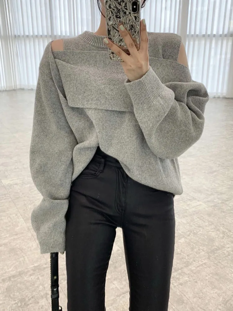 

Korean Women Autumn Winter Sweater Retro Niche Round Neck Off-shoulder Design Loose Long-sleeved Sweater Top D1687