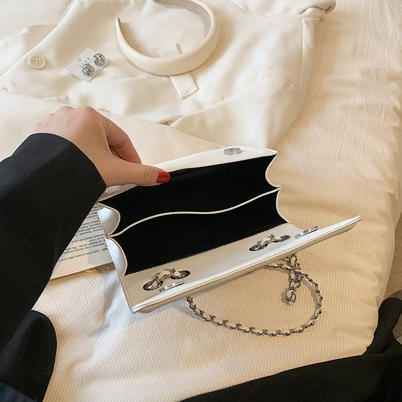 LEFTSIDE Mini Flap Bags For Women 2023 Trend Designer PU Leather Handbags And Purses Fashion Solid Color Chain Crossbody Bag