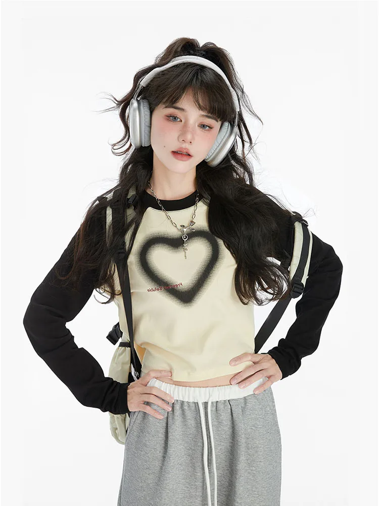 

New Korean Fashion T-shirts Women 2023 Spring Autumn Chic Long Sleeve Crop Top Female Crew Neck Short Slim T Shirts Women's Tee