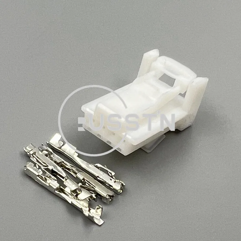 

4-контактный автомобильный разъем Bluetooth для X-Trail Qashqai 1612035-1