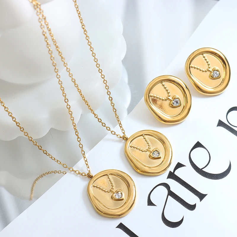 

Gold Round Plate Pendant Necklace Earrings For Women Vintage Jewelry Set 316L Stainless Steel Hypoallergenic Waterproof