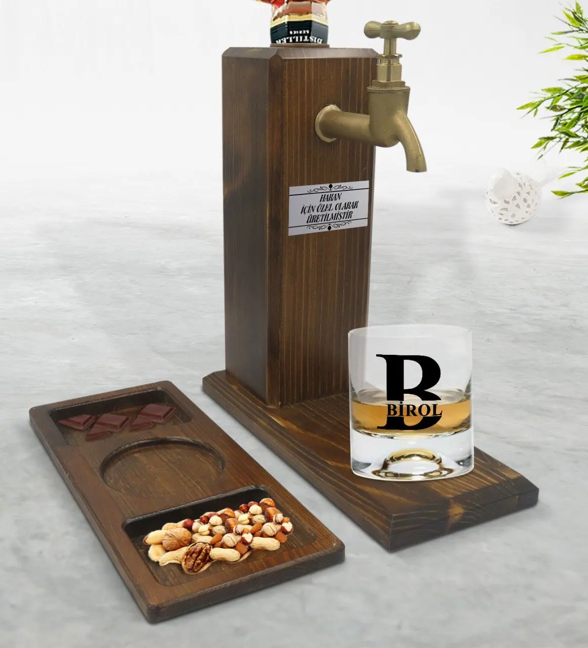 

Персонализированная столовая чашка для виски, подставка из натурального дерева и прямоугольная деревянная подставка для подарка