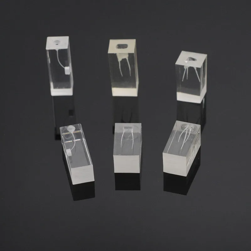 

Dental Study Model with Resin Endodontic Operation For Students and Dental Labs