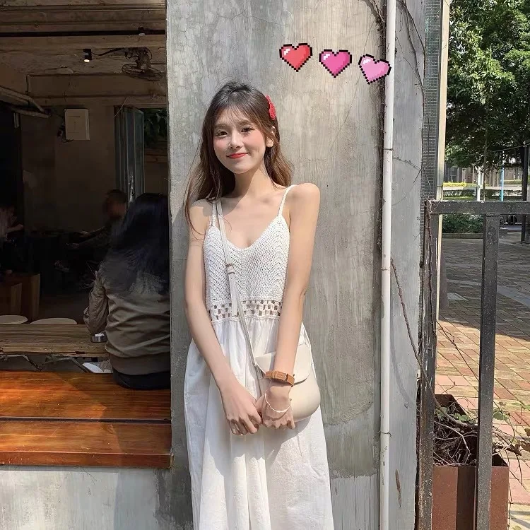 

Женское платье-комбинация без рукавов, с V-образным вырезом и вышивкой