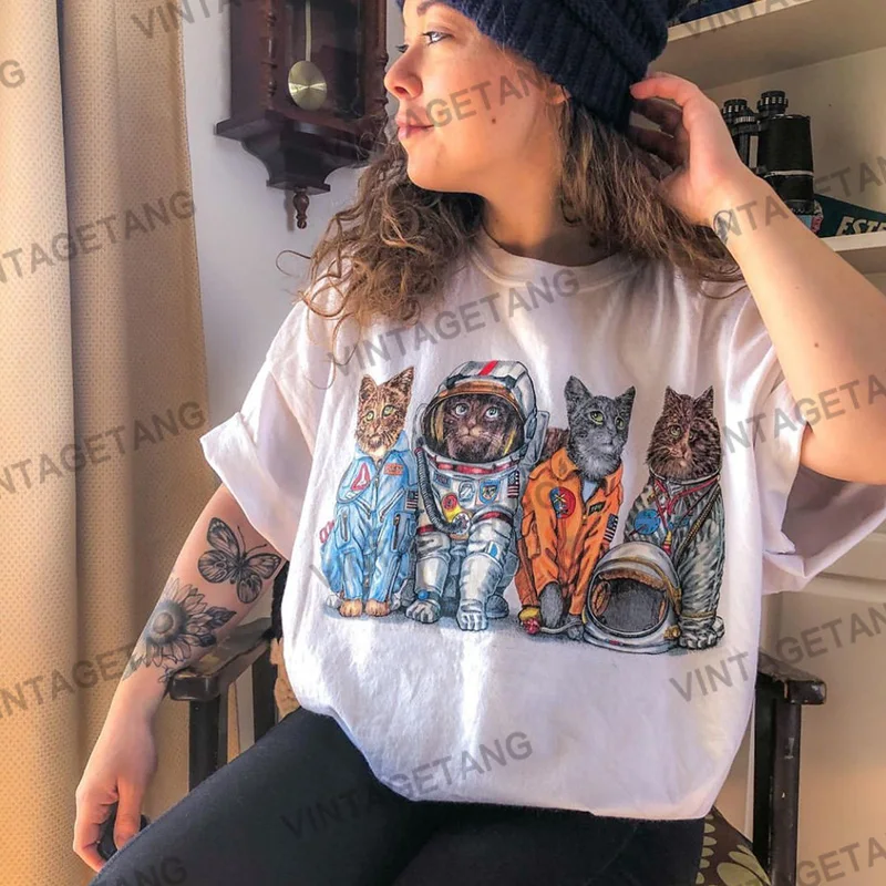 

Женская хлопковая футболка с коротким рукавом и принтом кошки