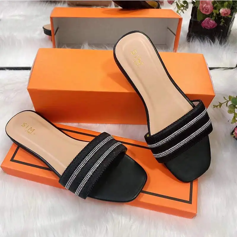 2023 summer new flat sandals outdoor leisure fashion drill slippers women's large sandals 41