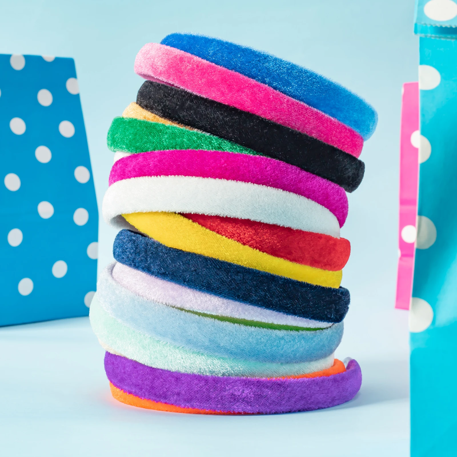 Рисунок 2 - Ободок для волос с искусственным мехом Женский