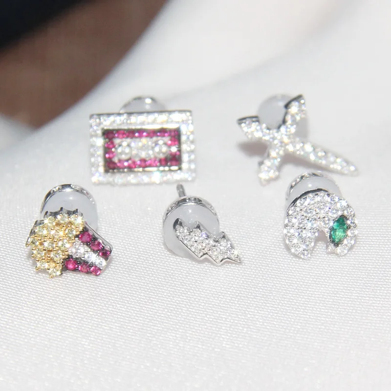 

Women's Sterling Silver Stud Earrings Crystal Diamond Five-Piece Set Fashion Personality Fashion