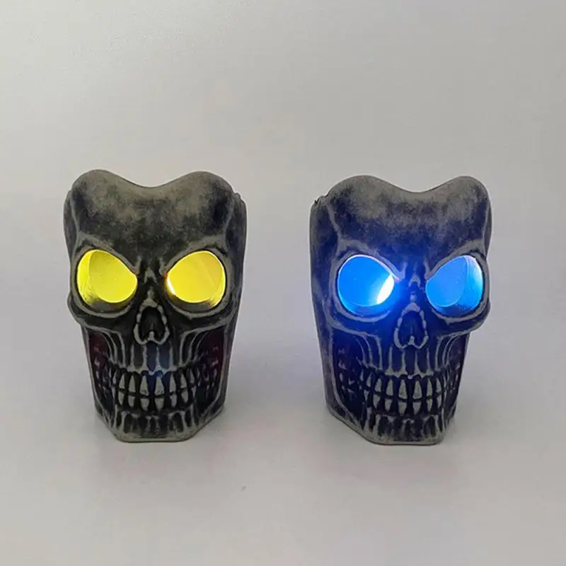 

Electronic Candle Light Exquisite Craftsmanship Unique Design Realistic Skull Shape Perfect Halloween Decoration Easy To Use