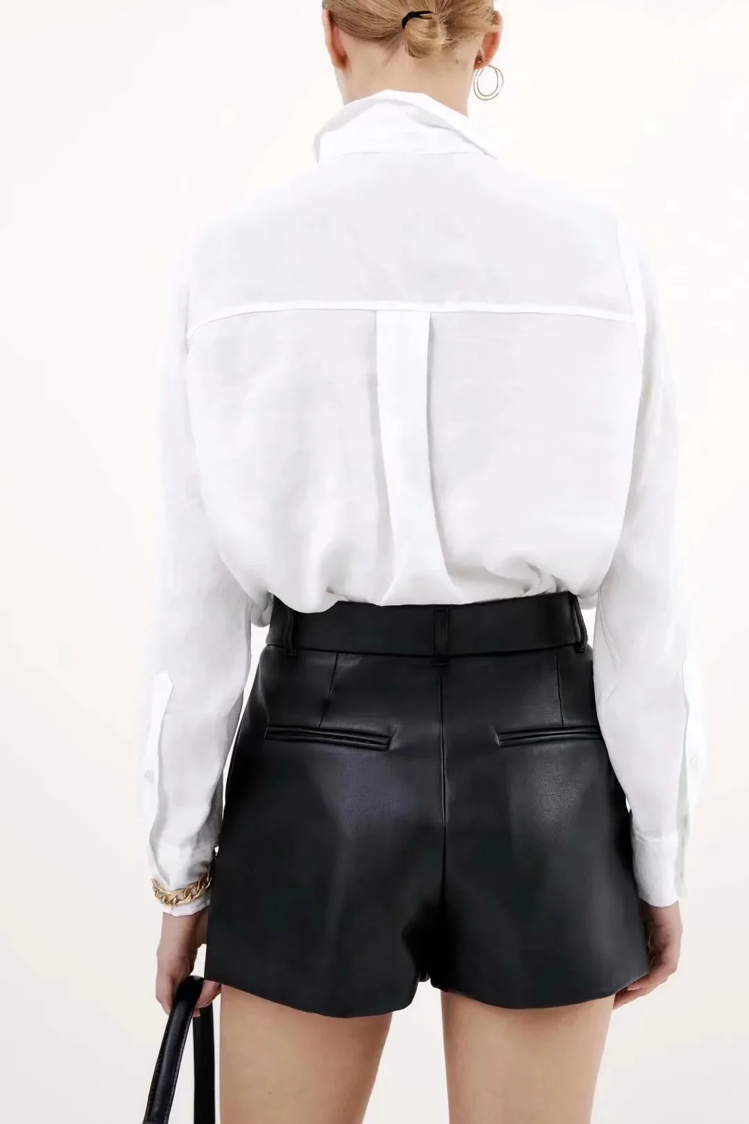 2023 Women's Shorts Vintage PU Leather Shorts High Waist Undefined Drapped Trousers Female Office Wear Shorts