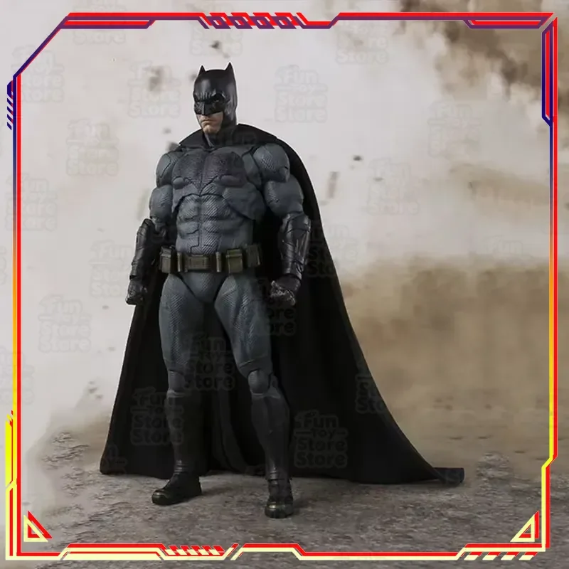 Фото Коллекционная фигурка Бэтмена из Лиги Справедливости Bandai SHF, 150 мм, официальная лицензированная модель, подарок для мальчиков №3
