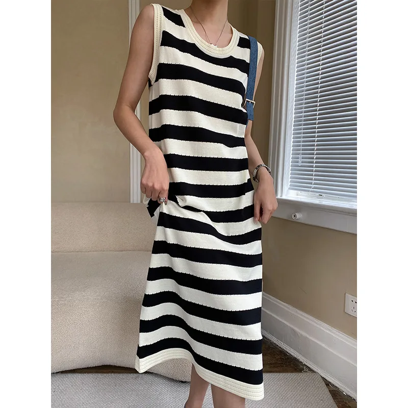 

Long Chic Korea Version Fashionable French Contrast Color Wide Stripe Knitted Hollow Slim Women Dress