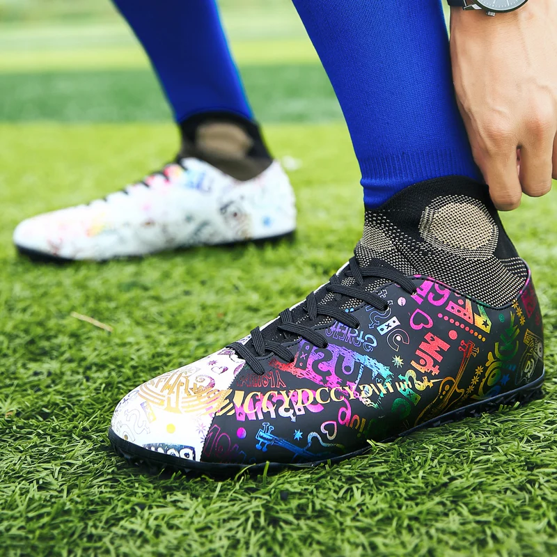 Man Football Boots Outdoor Turf Athletic Soccer Shoes Boy  High Top Football Cleats Training Sneakers Men Sports shoe size 33-46