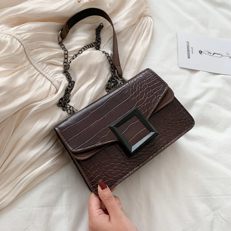 

Летняя тенденция 2022, роскошная женская сумка, новая маленькая Женская Корейская Ретро сумка на цепочке, удобные Сумки-мессенджеры на одно п...