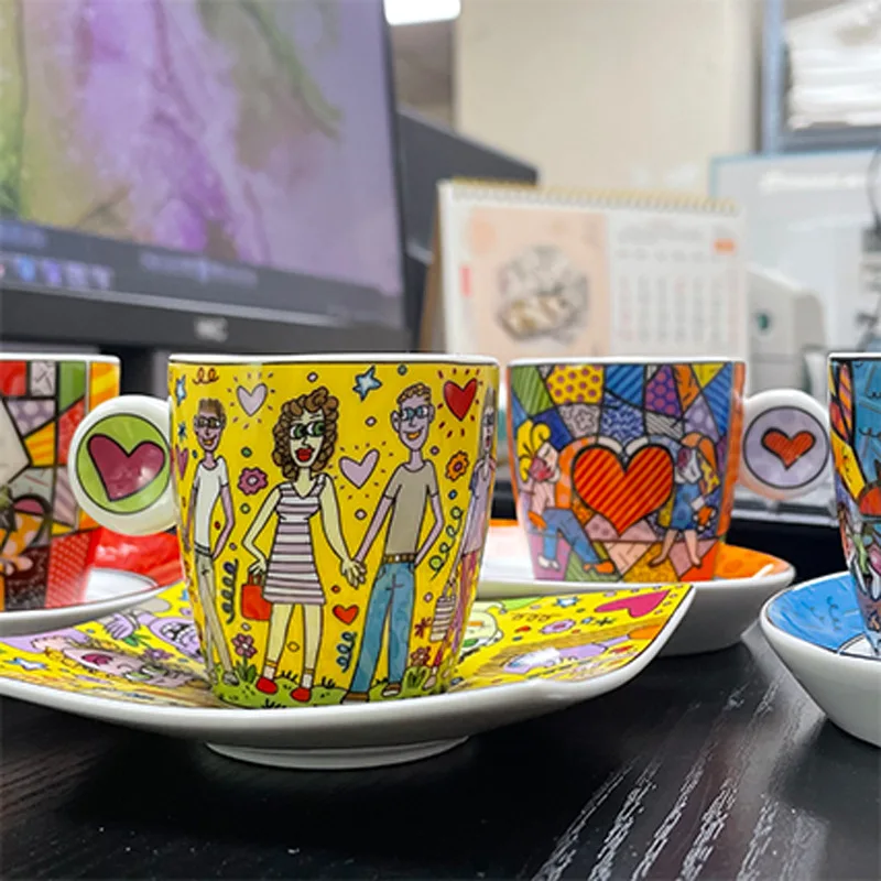 

Goebe Cup and Saucer Cartoon Romero Britto Red Cat Coffee Cup Türkiye Small Capacity Espresso Cup Cute Art Design Porcelain
