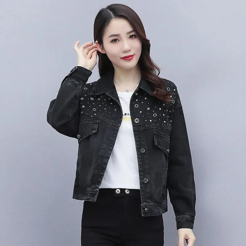 

2022 Spring Autumn New Denim Jacket Womens Fashion Versatile Loose Casual Jeans Jacket Women Large Size Short Diamond Outerwear