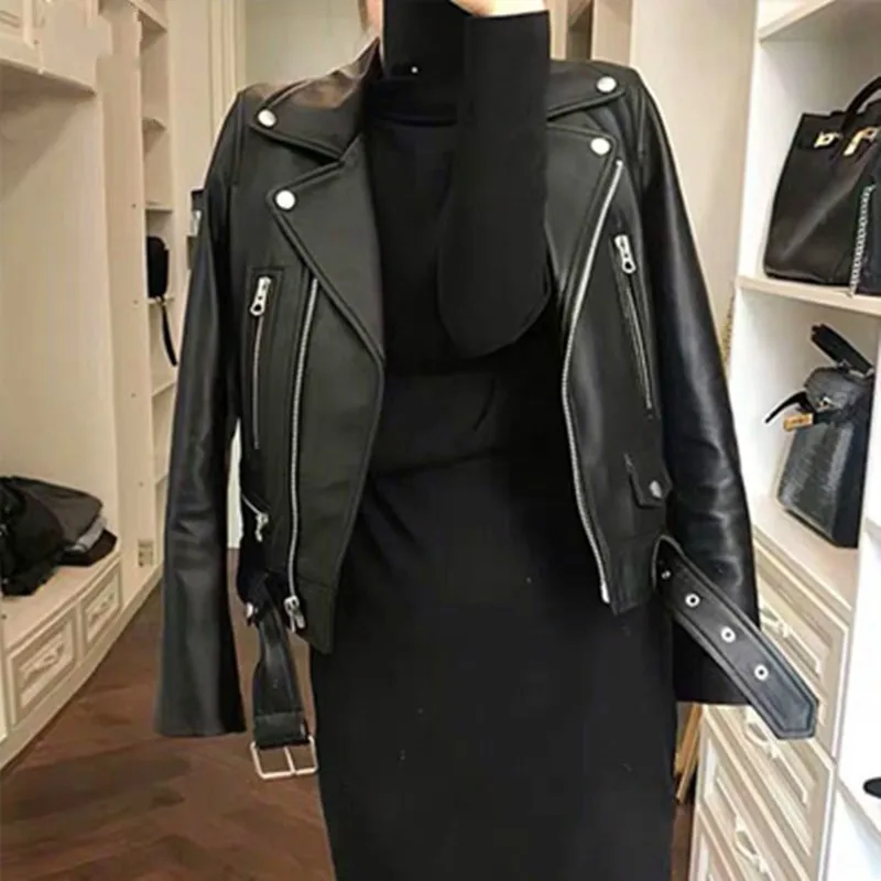 Women's Motorcycle Leather Jacket High Quality Fauxe Sheepskin Leather Short Jacket Spring 2020