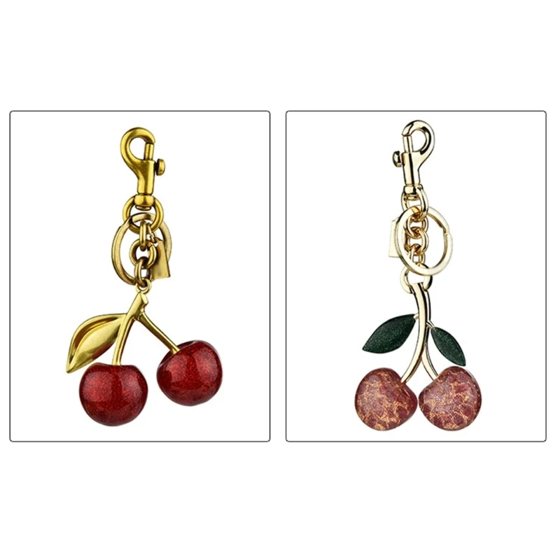 Стильный брелок с украшением в виде вишни. Прекрасный аксессуар для брелока